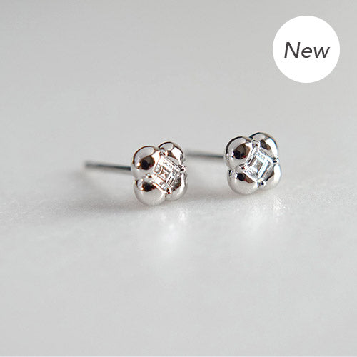 Square diamond earrings